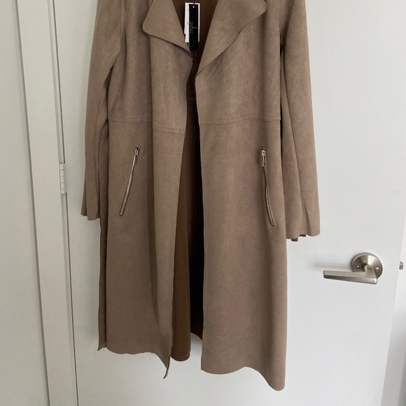 SOLD - Picture 5 of 5